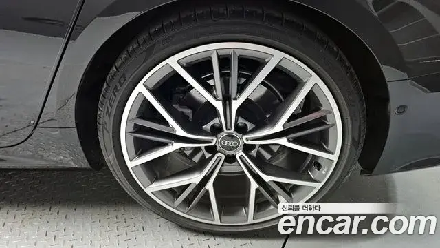 Audi A7 2025 — Photo 12/36