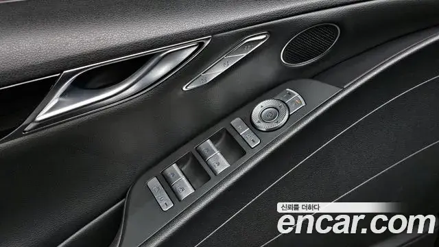 Genesis G80 2023 — Photo 24/30