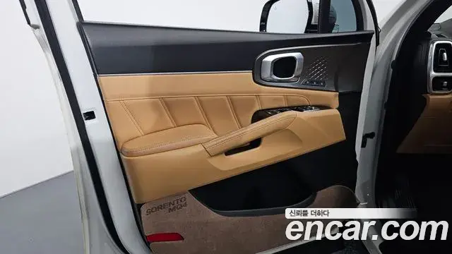 Kia Sorento 2022 — Photo 17/37
