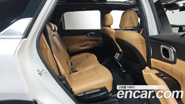 Kia Sorento 2022 — Photo 22/37