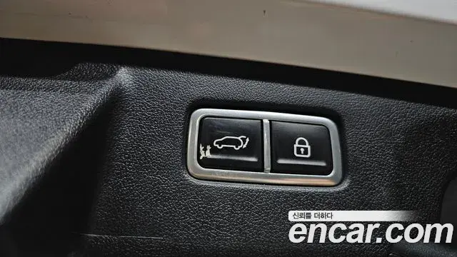 Kia Sorento 2022 — Photo 14/37