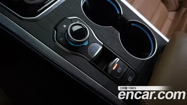 Renault Samsung SM6 2022 — ფოტო 9/34