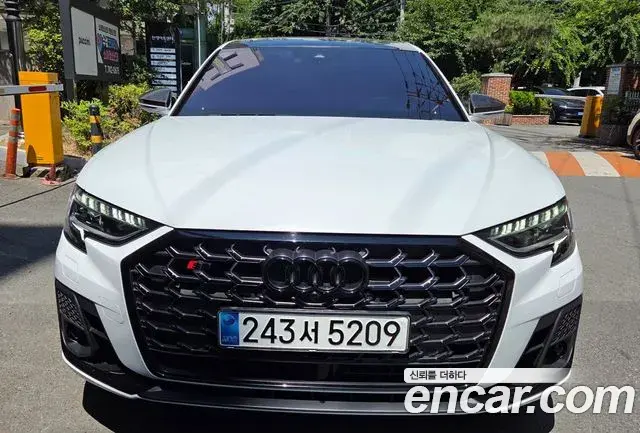 Audi S8 2023 — Photo 14/20