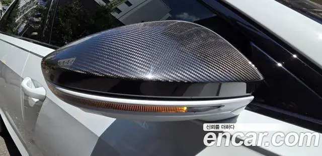Audi S8 2023 — Photo 8/20
