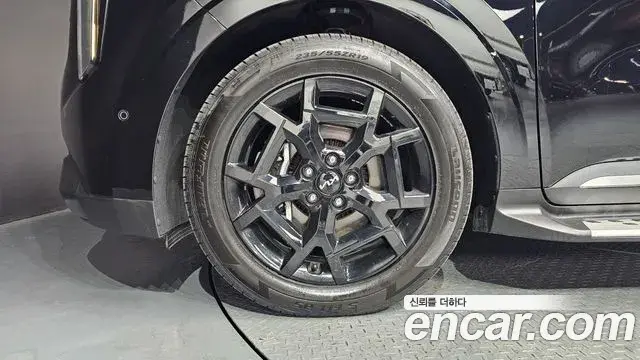 Kia Carnival 2024 — Photo 29/32
