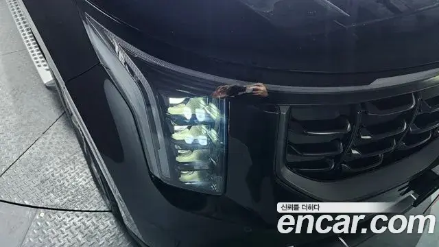 Kia Carnival 2024 — Photo 32/32