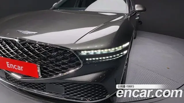 Genesis G90 2023 — Şəkil 33/38