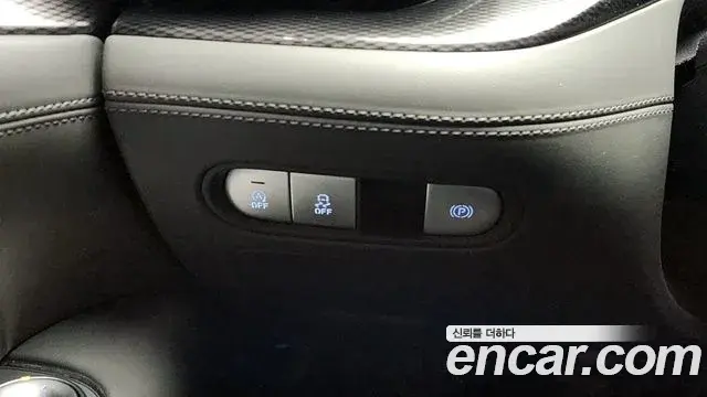 Genesis G90 2023 — Şəkil 14/38