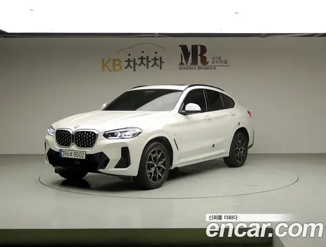 BMW X4 2022 — Photo 4/20