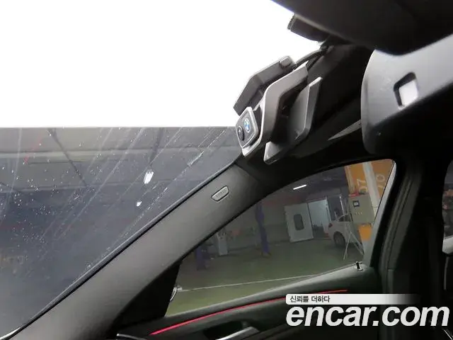 BMW X4 2022 — Photo 8/20
