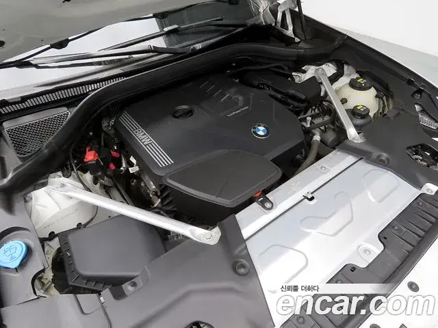 BMW X4 2022 — Photo 20/20