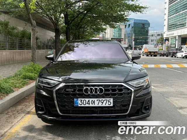 Audi A8 2023 — Şəkil 14/20