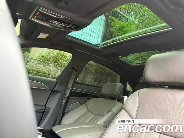 Audi A8 2023 — Şəkil 2/20