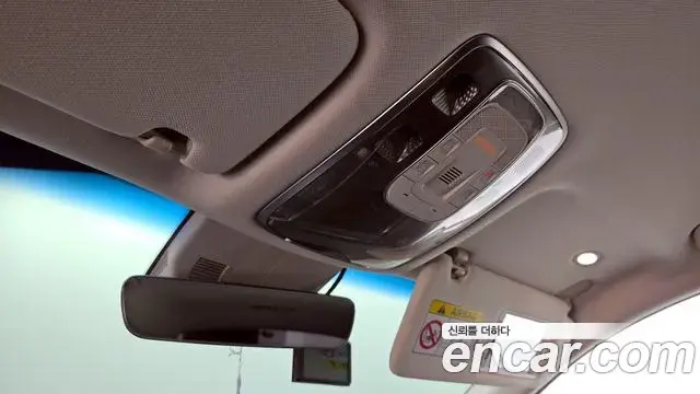 Genesis GV80 2021 — Photo 24/34