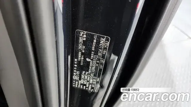 Hyundai Staria 2021 — ფოტო 19/33