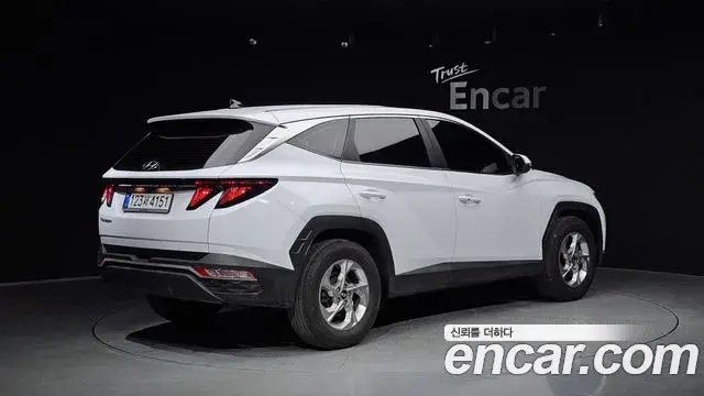 Hyundai Tucson Hybrid 2022 — ფოტო 20/20