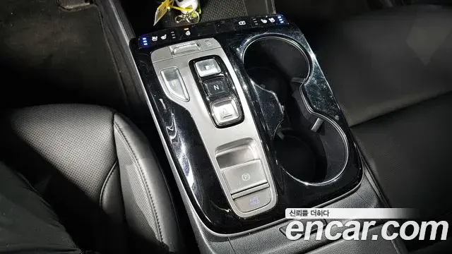 Hyundai Tucson Hybrid 2022 — ფოტო 6/20