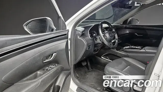 Hyundai Tucson Hybrid 2022 — ფოტო 15/20