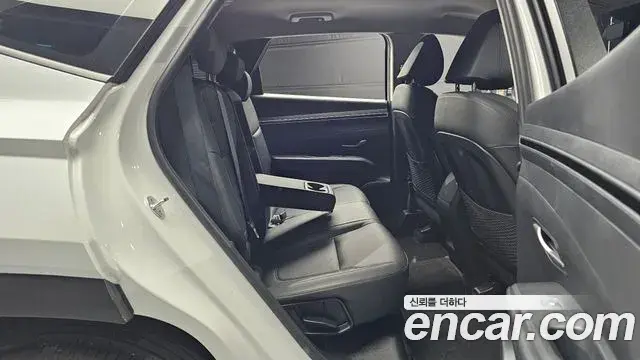 Hyundai Tucson Hybrid 2022 — ფოტო 5/20