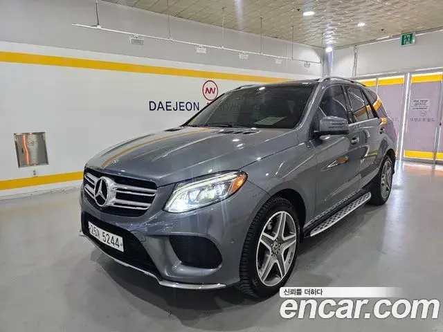 Mercedes-Benz GLE-Class 2018 — Фото 2/20