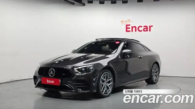 Mercedes-Benz E-Class 2023 — Şəkil 10/20