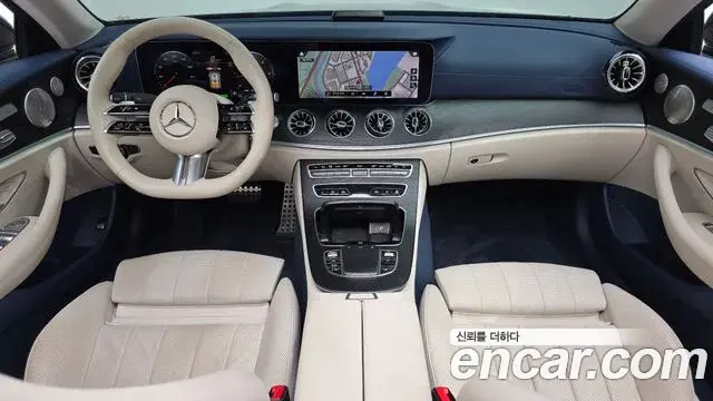Mercedes-Benz E-Class 2023 — Şəkil 17/20