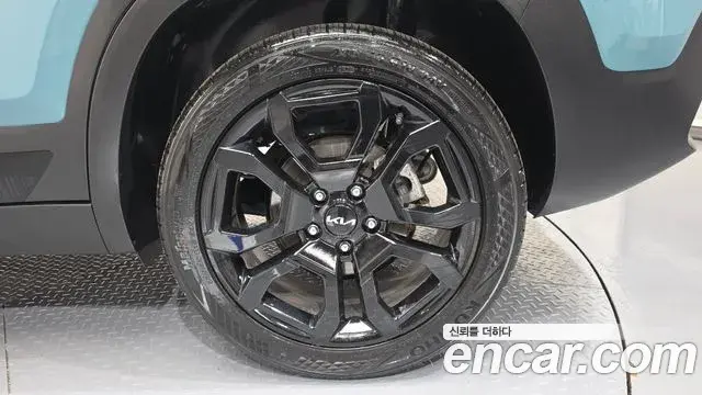 Kia Seltos 2024 — Şəkil 20/33