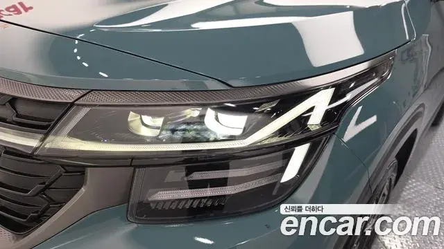 Kia Seltos 2024 — Şəkil 13/33