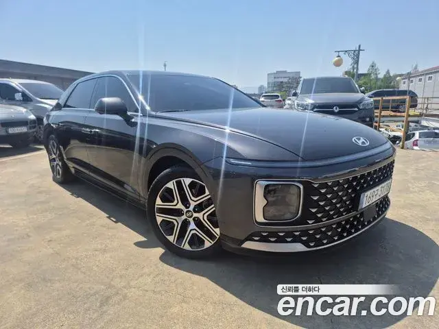 Hyundai Grandeur Hybrid 2025 — ფოტო 18/20
