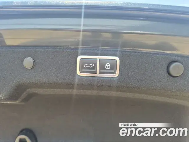 Hyundai Grandeur Hybrid 2025 — ფოტო 1/20