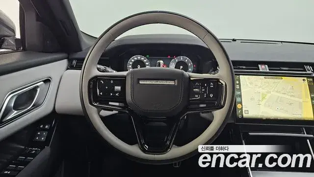 Land Rover Range Rover Velar 2024 — Photo 18/20