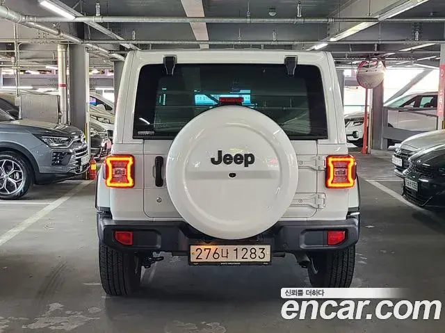 Jeep Wrangler 2019 — Şəkil 8/20