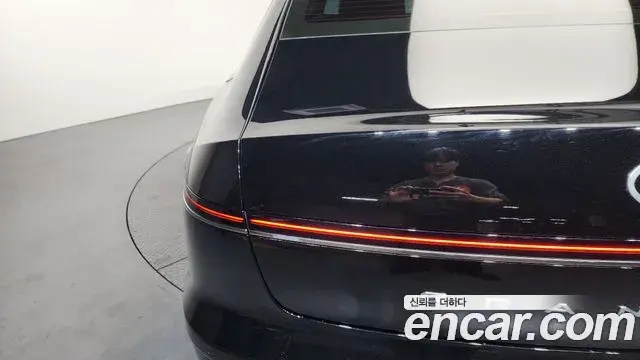 Hyundai Grandeur Hybrid 2023 — Photo 14/34