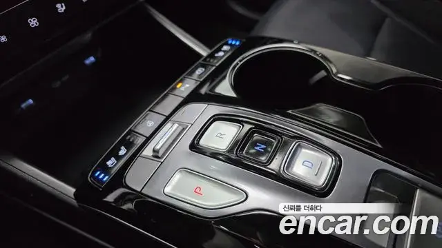 Hyundai Tucson Hybrid 2021 — ფოტო 10/30