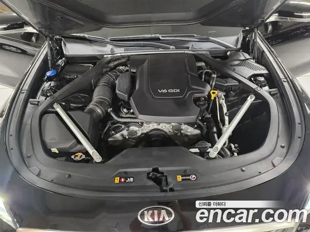 Kia The K9 2018 — Photo 7/20