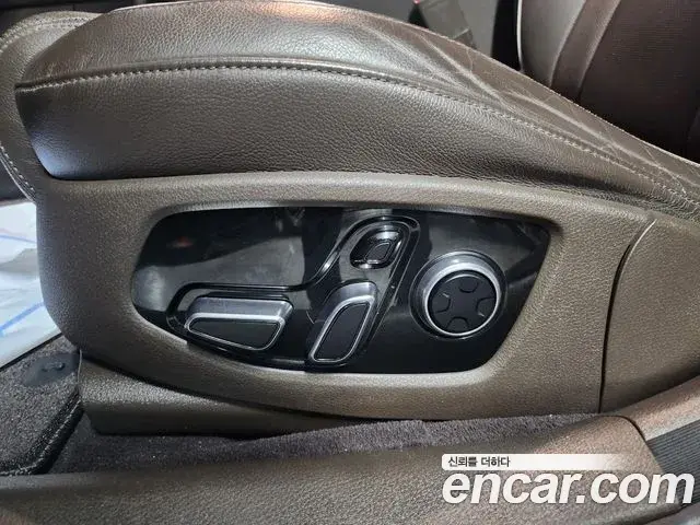 Kia The K9 2018 — Photo 3/20