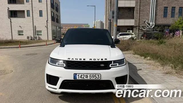 Land Rover Range Rover Sport 2018 — Şəkil 5/10