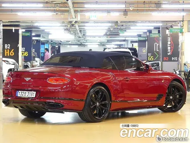 Bentley Continental GT 2020 — ფოტო 1/20
