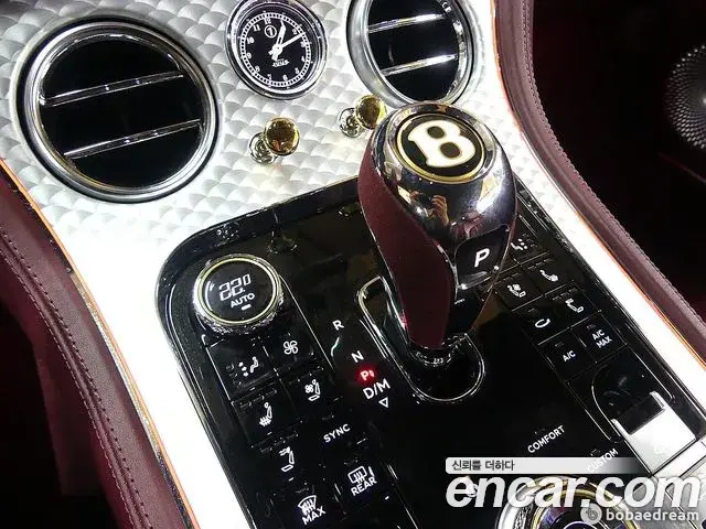 Bentley Continental GT 2020 — ფოტო 9/20