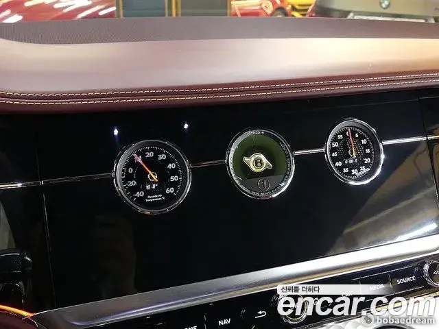 Bentley Continental GT 2020 — ფოტო 3/20