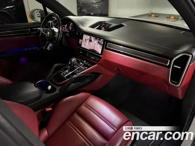 Porsche Cayenne 2021 — Şəkil 13/20