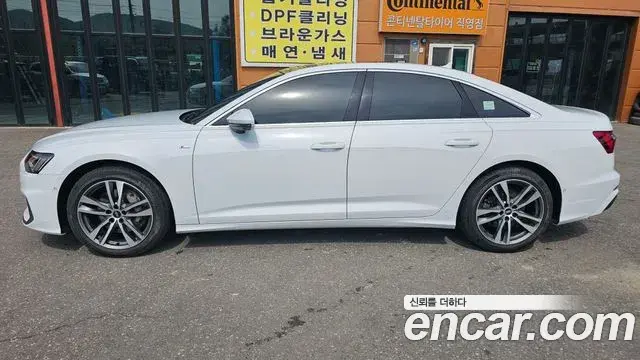 Audi A6 2021 — Photo 8/18