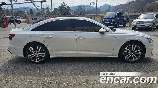 Audi A6 2021 — Photo 5/18