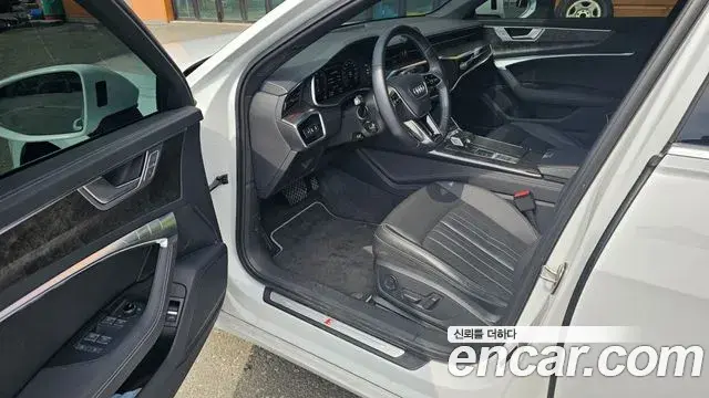 Audi A6 2021 — Photo 10/18