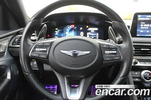 Genesis G70 2019 — Photo 18/20