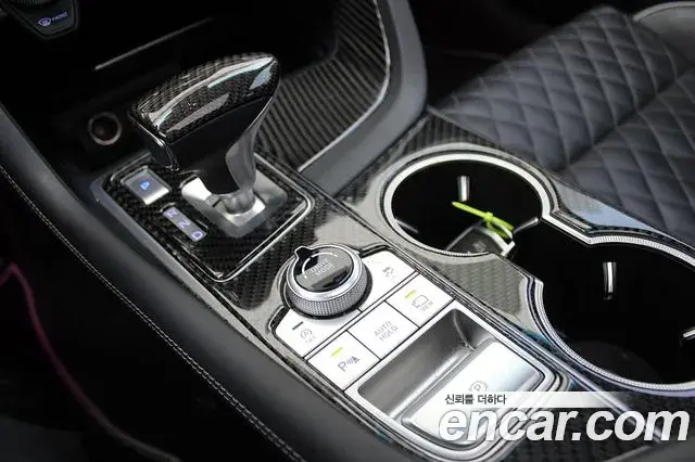 Genesis G70 2019 — Photo 14/20