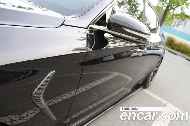 Genesis G70 2019 — Photo 12/20