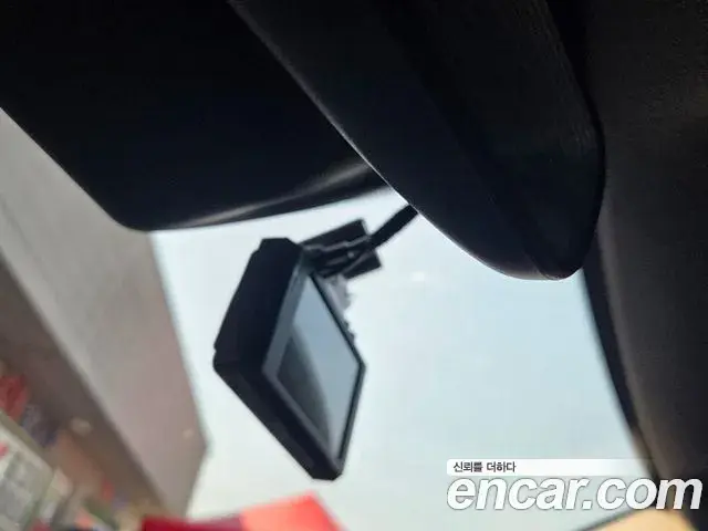 Hyundai The New Avante Hybrid 2020 — ფოტო 1/19