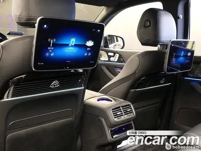 Mercedes-Benz GLS-Class 2022 — Фото 19/20