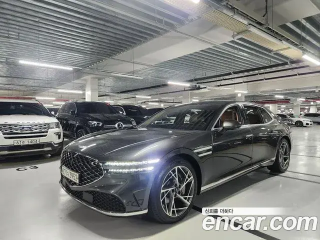 Genesis G90 2022 — Photo 10/20
